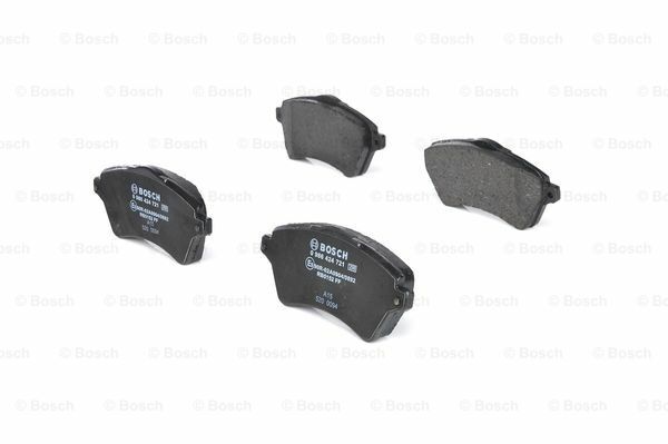 Disk Balata - Ön  - [WVA 23615] -  [ 131,6X62,2X18 Freelander 2.0 TD4 AWD 200109 - 200703; Freelander 2.0 D AWD 199709 - 200309; Freelander 1.8 i 16V AWD 199709 - 200703; Freelander 2.5 V6 AWD 200109 - 200703 LRG SFP500100; LRG SFP00