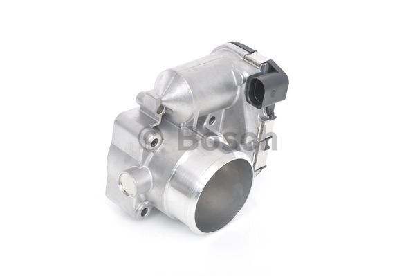 Gaz Kelebeği TertibatıAUDI; VW (VOLKSWAGEN); SKODA Passat 1.8 200010 - 200505; Passat 1.8 Variant 200010 - 200505; Passat 1.8 Turbo Variant 199901 - 200011; Superb 1.8 T 200112 - 200803; A4 1.8 T 200012 - 200206; A4 1.8 T 200411 - 200806; A4 1.8 T Av