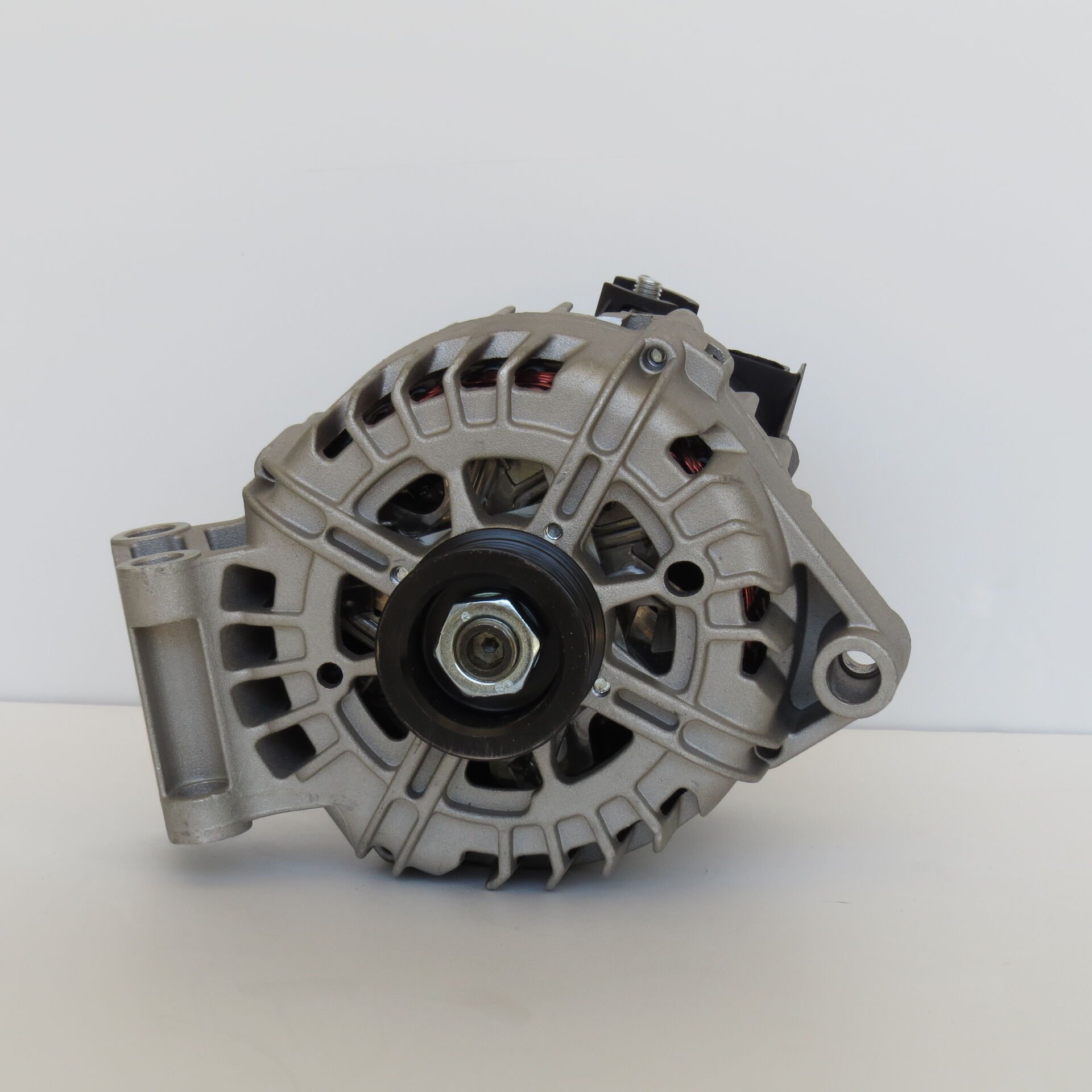 MEDOR-11-VAL-12-8013 ALT 8013  ALTERNATÖR 12V FORD FİESTA FOCUS B MAX  C MAX MONDEO BENZİNLİ DİZEL