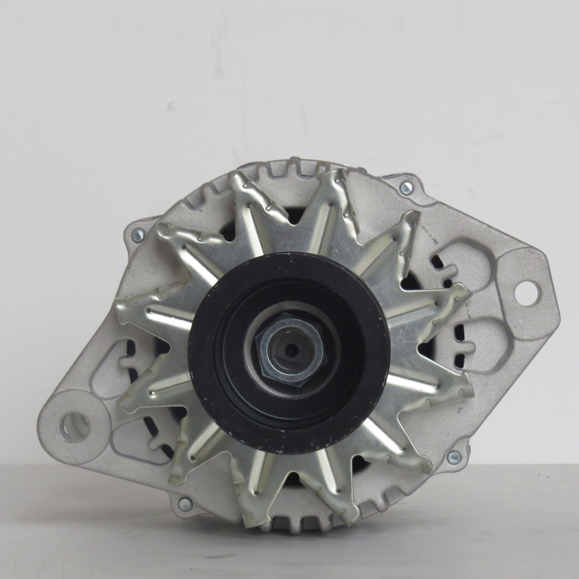 ALT 170 ALTERNATÖR 24V 50 A ISUZU NPR 2012> VAKUMSUZ 8980750260 LR250708 LR250707 8980298872
