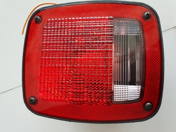 ÜÇLER.A12-0000 ÜÇLER CJ5 STOP LAMBASI JEEP