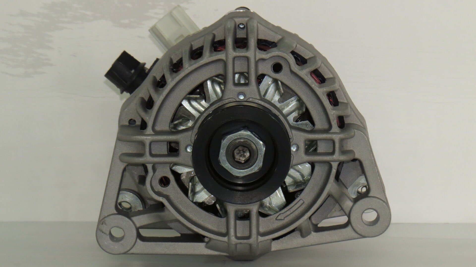 MEDOR ALT 479  ALTERNATÖR FORD FOCUS CONNECT 12V 90 AMP. 63341678    98AB10300DB   98AB10300DC 63321678