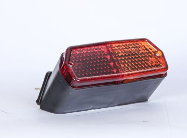 ÜÇLER.A14-0450LS ÜÇLER 480 640 TRAKTÖR STOP LAMBASI SOL Y.M FİAT