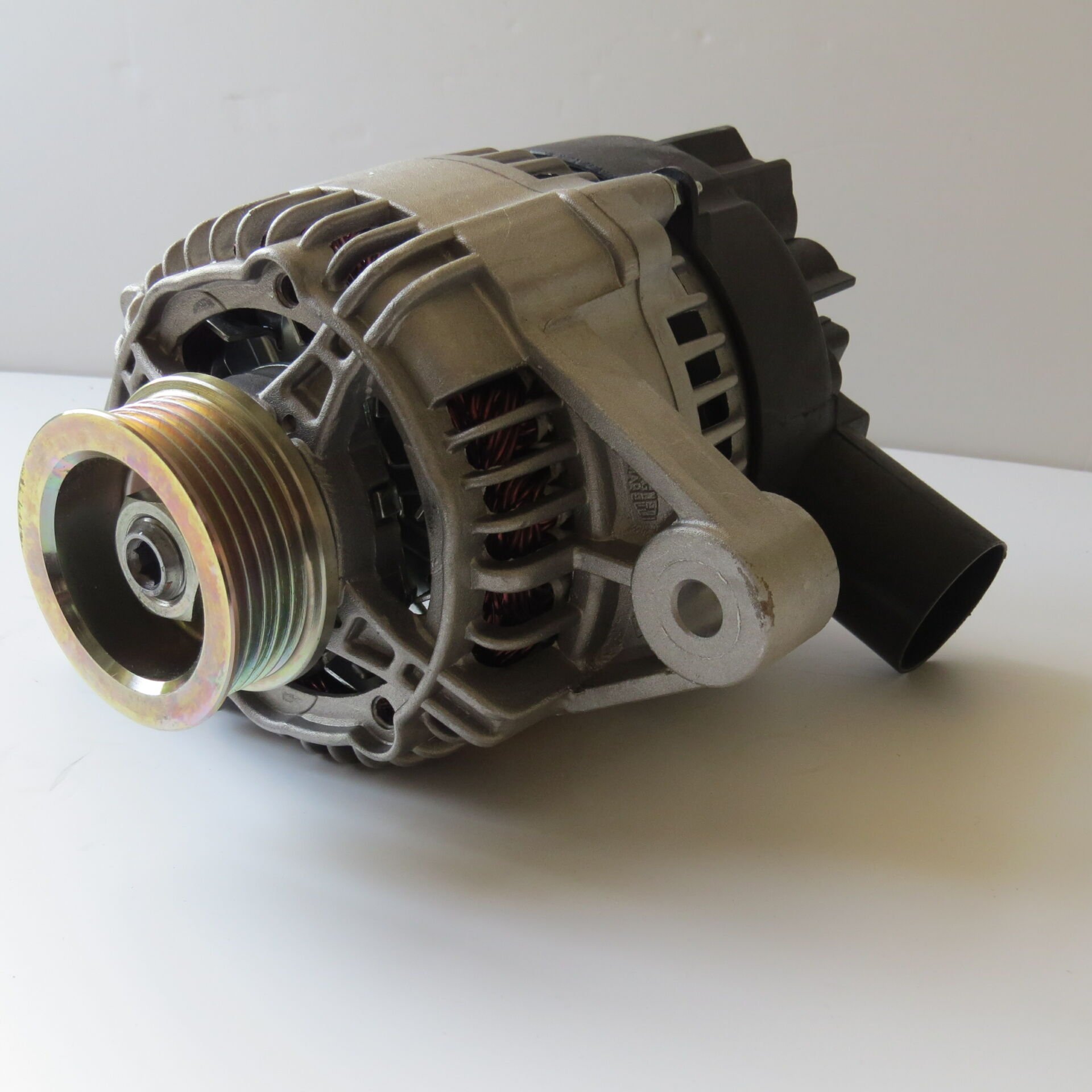 MAKO 657 ALTERNATÖR 12V 85 AMP SLX KLİMALI DOĞAN KARTAL ŞAHİN TOFAŞ