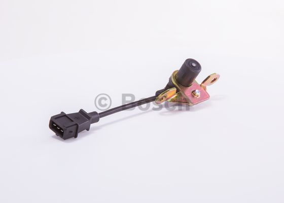 Devir SensörüRENAULT; MITSUBISHI Twingo I 1.2i 199609 - 200705; Megane 1.6i 199601 - 199902; Twingo I 1.2i 199303 - 199708; Clio I 1.2i 199604 - 199802; Megane 1.4i 199601 - 199902; Clio I 1.2i 199401 - 199802; Twingo I 1.2i 199303 - REN 7702218699;