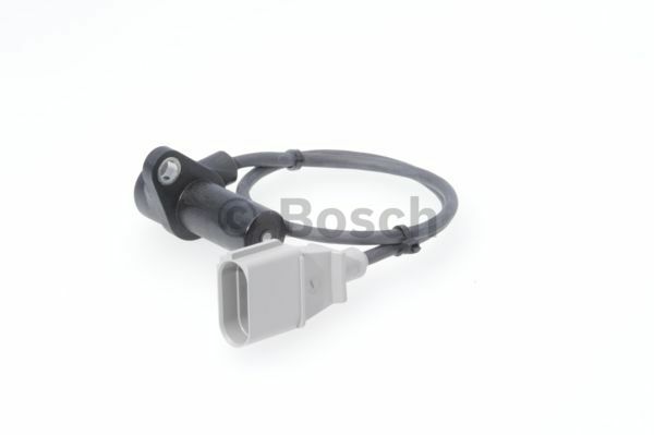 Hız/Devir SensörüAUDI; VW (VOLKSWAGEN) A8 4.2 quattro 199406 - 199812; A8 4.0 TDI quattro 200305 - 200507; A8 4.2 quattro 199704 - 199812; A8 4.2 quattro 200005 - 200209; A8 4.2 quattro 199810 - 200102; A8 3.3 TDI quattro 199912 - 200208;  VWW 077905