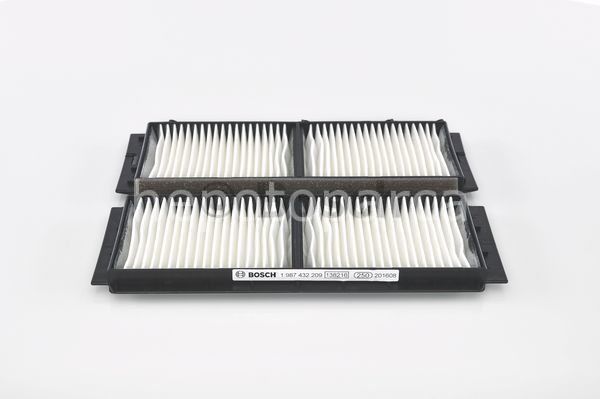 MAZDA 3 1.6 MZR-CD 12.2008 - 07.2011  BOSCH POLEN FİLTRESİ