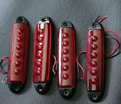 ÜÇLER.A19-0800K ÜÇLER PARMAK LAMBA 6 LEDLİ  KIRMIZI