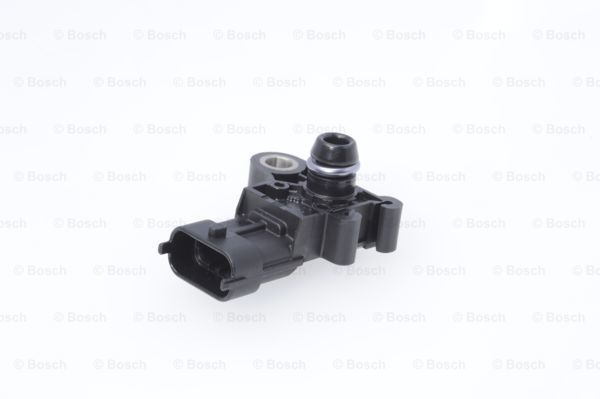 Basınç SensörüFORD; LAND ROVER GROUP; VOLVO Focus 1.0 EcoBoost 201202 - ; Fiesta 1.0 EcoBoost 201211 - ; Range Rover Evoque 2.2 SD4 AWD 201109 - ; Transit FT 290 2.2 TDCi 201401 - ; Focus 1.6 EcoBoost 201101 - ; Transit FT 460 2.2 TDCi 201109 - VOL 3