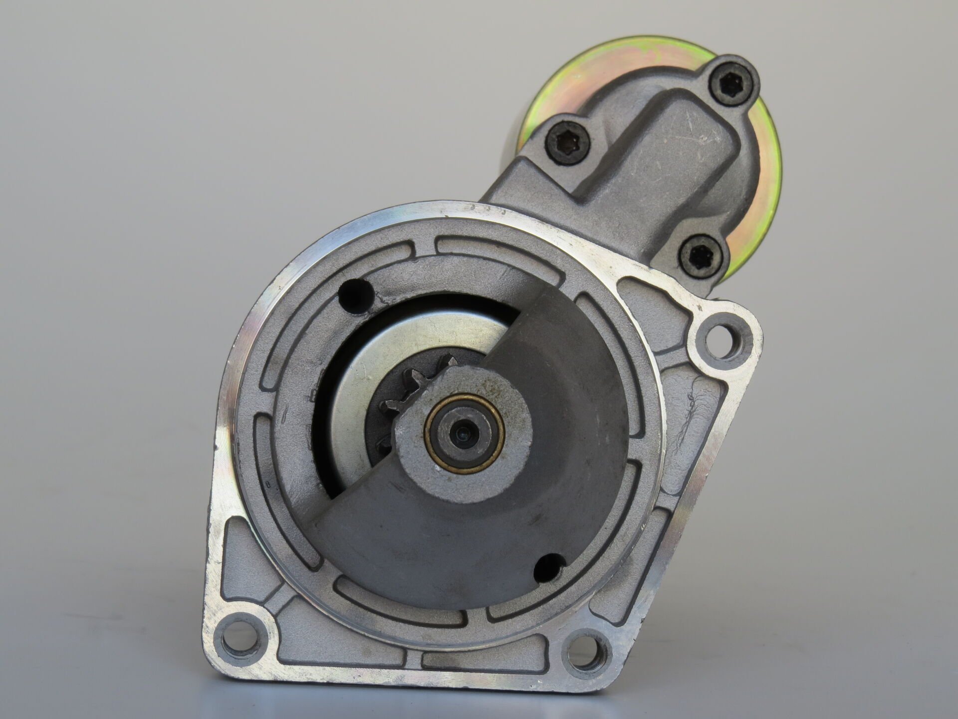 STR 6042  MARŞ MOTORU LADA NİVA/M131/ŞAHİN  12V 11 DİŞ      0001208218    0986011910   4156064    4421708   4474746  
77218430   21013708000   21013708002   21003708000 2100-3708000
