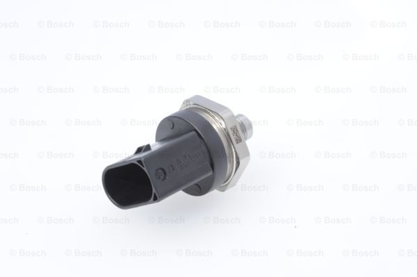 Basınç SensörüAUDI; VW (VOLKSWAGEN); SKODA; SEAT;  A4 1.8 TFSI Avant 201111 - ; Golf VII 2.0 GTI 201304 - ; A3 1.8 TFSI Sportback 201209 - ; Golf VII 2.0 GTI 4Motion 201304 - ; A5 1.8 TFSI Cabriolet 201109 - ; A3 1.8 FSI 201204 - ; Octavia 1.8 TSI Co