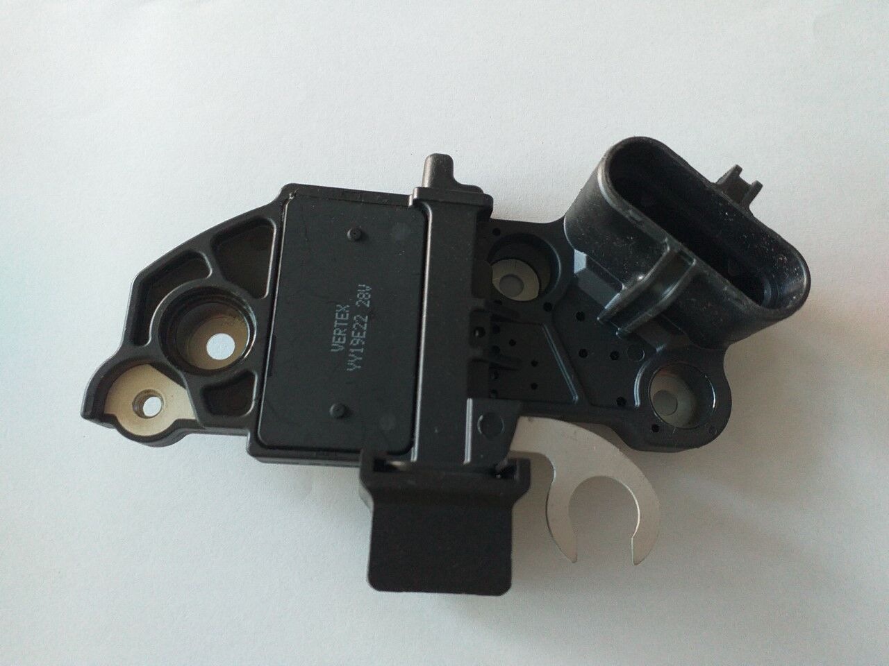 IB2004 KONJEKTÖR BOSCH 24V ANTOS AROCS VB2004 2014-> 5 FİŞ