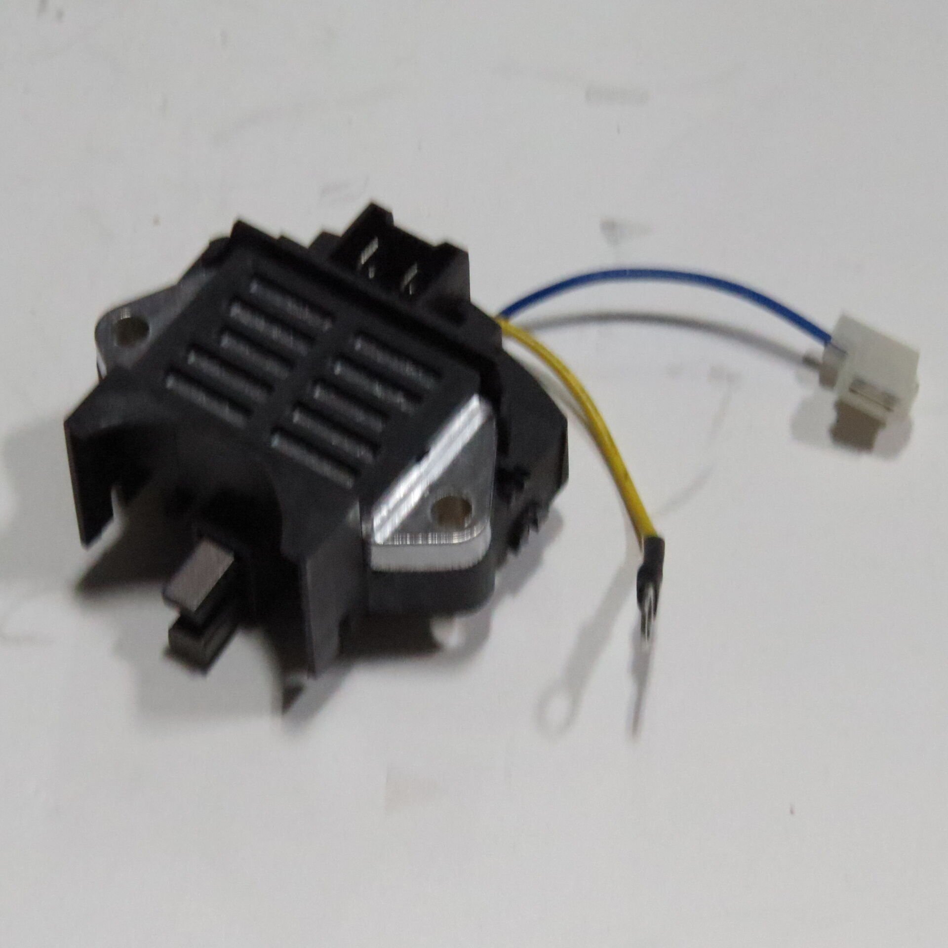 MEDOR IP 1639  KONJEKTÖR 12V RENAULT 9-11-19-21 TRANSPO