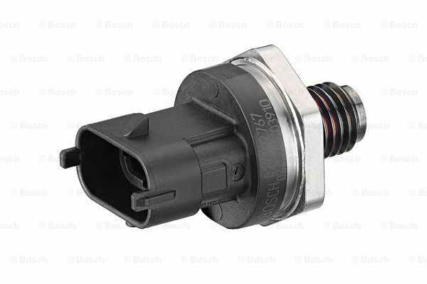 Basınç SensörüCR/RDS4/1800KSIVECO; MAN Daily 2006; Daily 2000; Daily 2009; 12t-Serie; EuroCargo 2003; 10t-Serie; 8t-Serie; 120-Serie; 130-Serie; 150-Serie; 140-Serie; 180-Serie; 70-Serie; 80-Serie; 90-Serie; 100-Serie; 320-Serie; 7t-Serie VMA 4596206