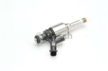 Benzin EnjektörüAUDI; SKODA; SEAT; VW (VOLKSWAGEN) A4 1.8 TFSI Avant 201111 - ; A5 1.8 TFSI Sportback 201108 - ; A4 1.8 TFSI 201111 - ; A4 1.8 TFSI quattro 201111 - ; A5 1.8 TFSI Coupe 201108 - ; A5 1.8 TFSI Cabriolet 201109 - ; Octavia 1.8 TSI Combi