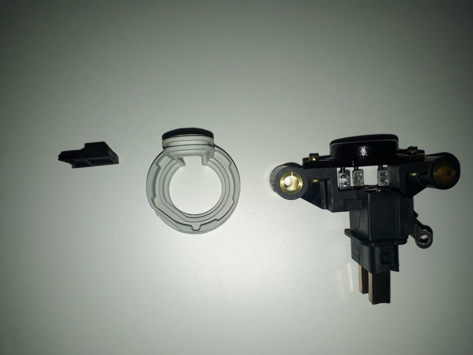 MGX 43 Z1660 24V DEUTZ KONJEKTÖR MGX 43KIT 16908762500 72736730
