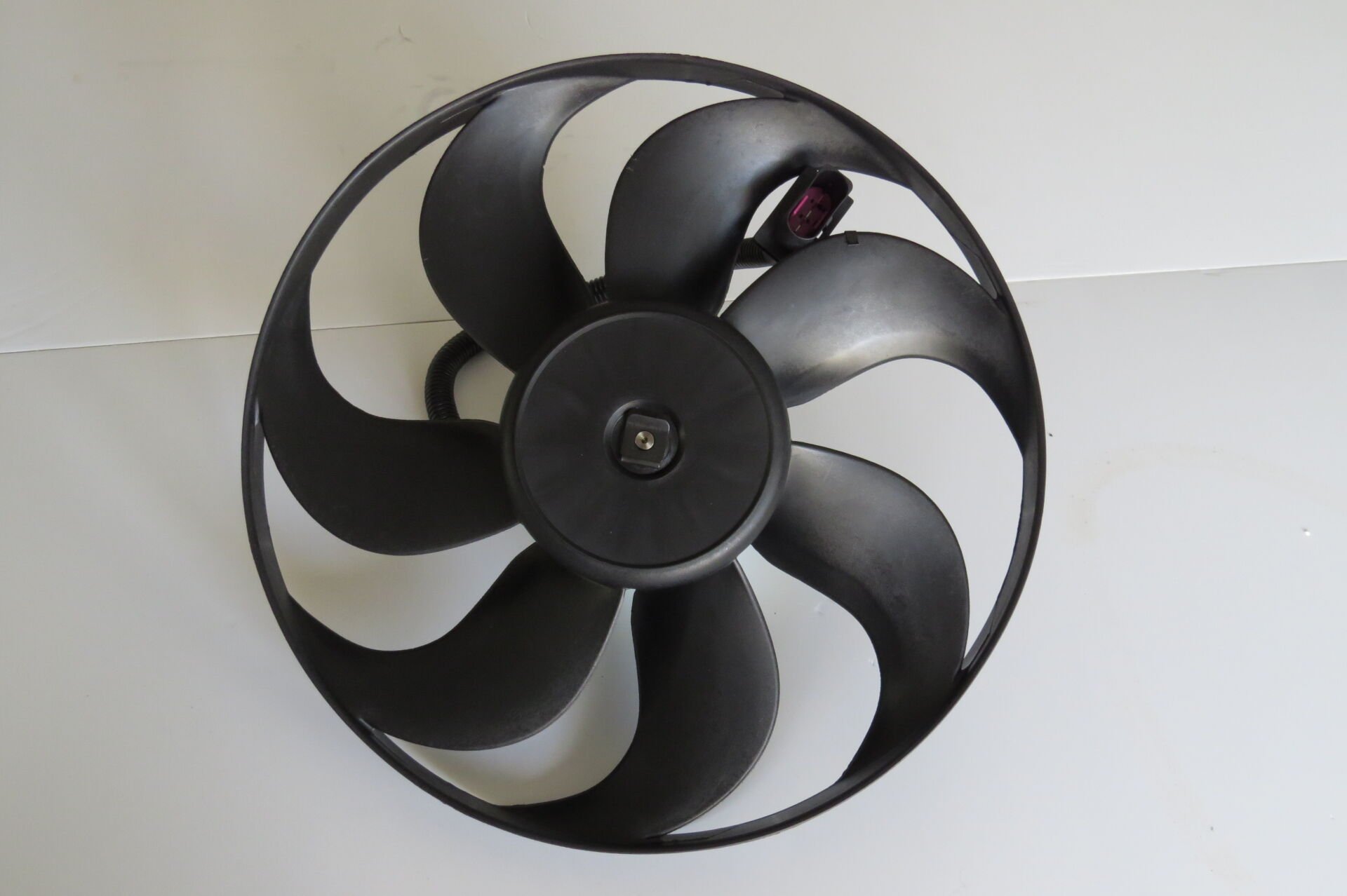 MEDOR 10455    FAN MOTORU AUDİ VW SKODA SEAT