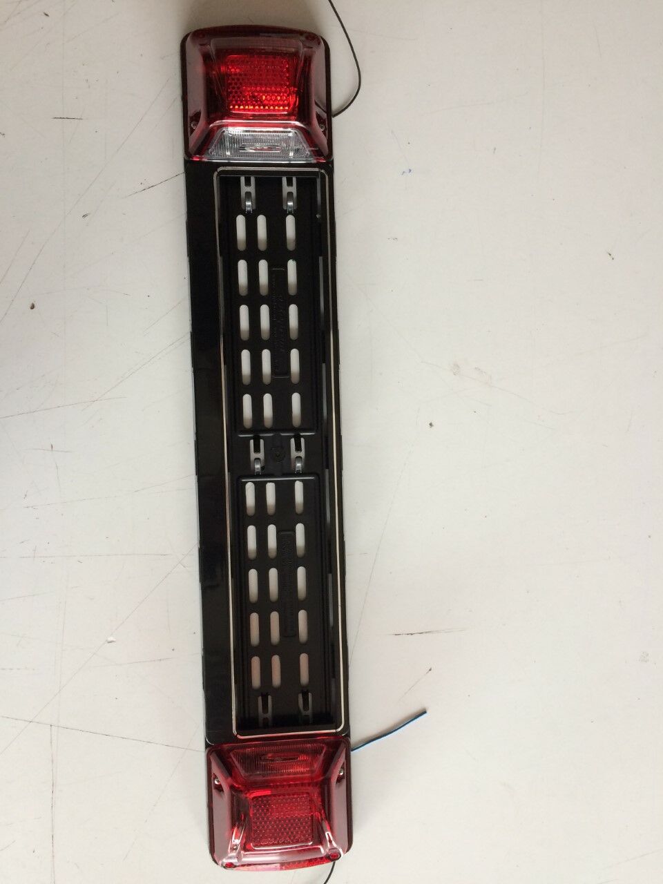 201001PA IŞIKLI PLAKA ALTLIĞI KIRMIZI