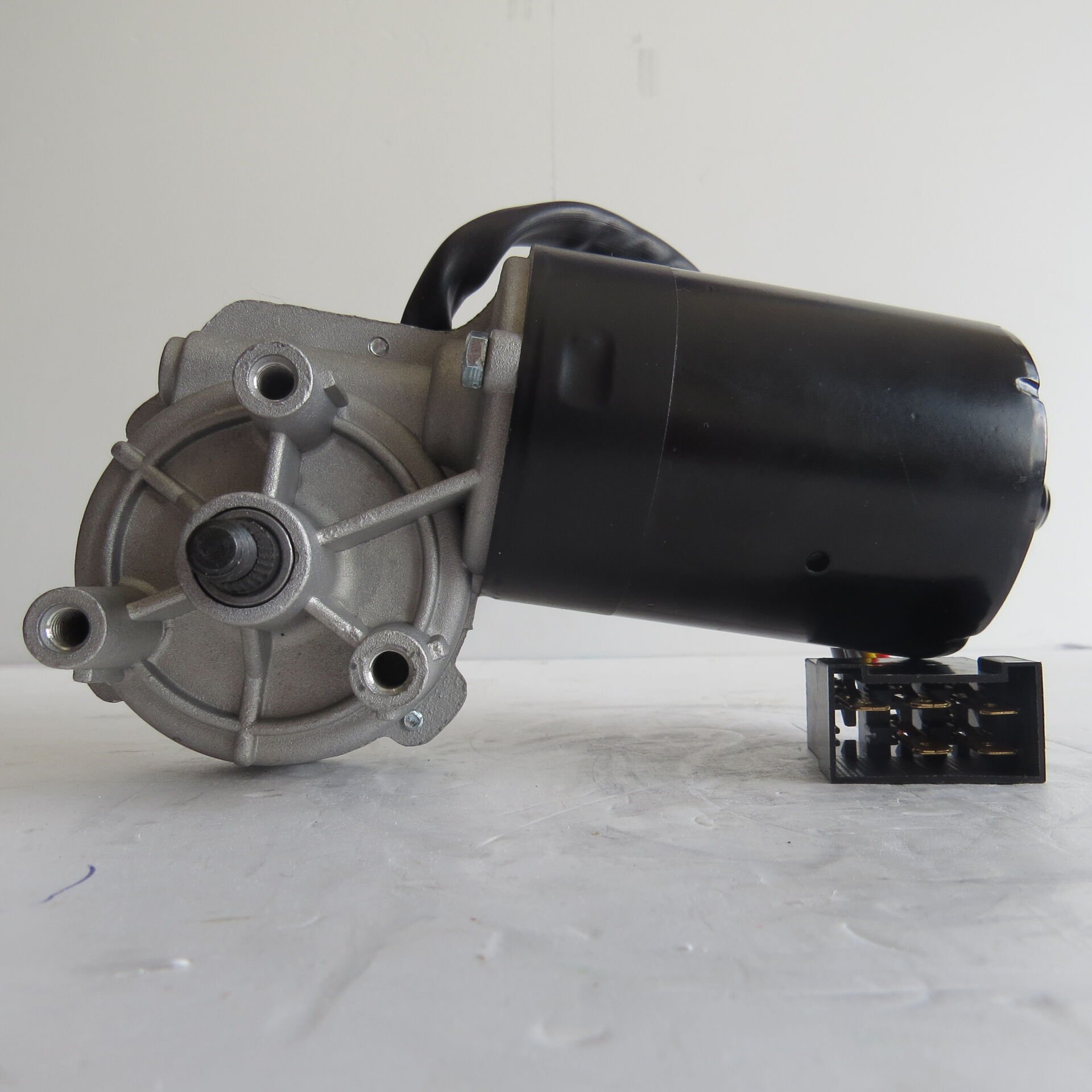 MD 56112    SİLGİ  MOTORU DODGE 395 24V  RSM830 RSM 830 KK1032B 24 VOLT