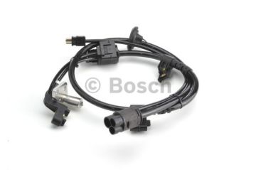 Tekerlek Devir SensörüWS1350MERCEDES-BENZ S 500 199306 - 199809; S 350 TURBODIESEL 199309 - 199606; S 320 199305 - 199902; 500 SE, SEL 199102 - 199305; S 280 199306 - 199809; S 300 TURBODIESEL 199606 - 199809; S 420 199306 - 199809; S 600 199 MB A140