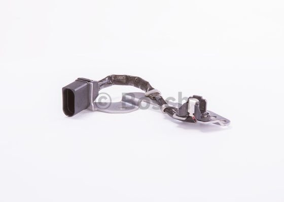 Eksantrik OkuyucusuVW (VOLKSWAGEN); AUDI; SKODA; S Golf IV 1.6 200009 - 200405; Passat 1.6 200010 - 200505; A3 1.6 200005 - 200204; Passat 1.6 Variant 200010 - 200505; New Beetle 1.6 200006 - 200506; Golf IV 1.6 Variant 200009 - 200606; Octavia 1.6 2