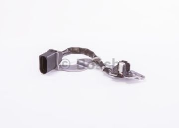 Eksantrik OkuyucusuVW (VOLKSWAGEN); AUDI; SKODA; S Golf IV 1.6 200009 - 200405; Passat 1.6 200010 - 200505; A3 1.6 200005 - 200204; Passat 1.6 Variant 200010 - 200505; New Beetle 1.6 200006 - 200506; Golf IV 1.6 Variant 200009 - 200606; Octavia 1.6 2