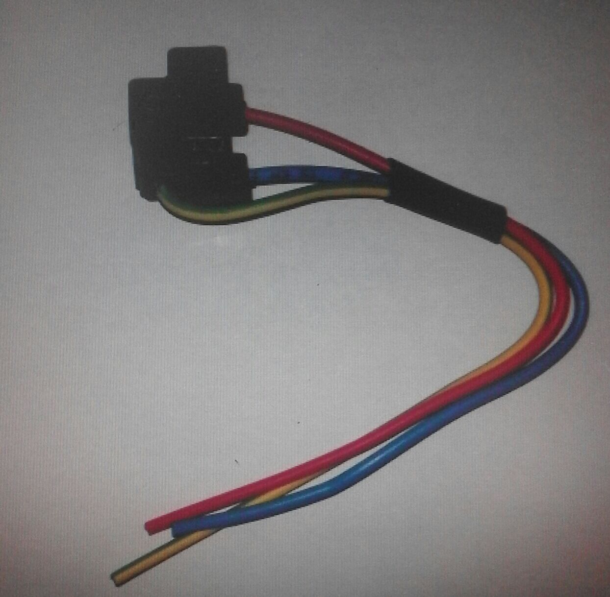ATOM FAR FİŞİ 1,5mm KABLOLU 20 AD.9700380007 9700380007