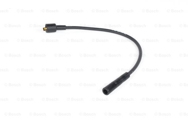 Buji Kablosu (B 40)LADA; RENAULT; TOFAS; SKODA; OP Sahin 1.6 198202 - 199305; 21063 1.3 198601 - ; Dogan 1.6 L 198103 - 199305; 21061 1.5 198201 - ; 2105 1.2 198109 - 199312; 2106 1.6 197509 - ; 21072 198602 - ; 21077 1.3 198601 - 200012; 2103 1.5 19
