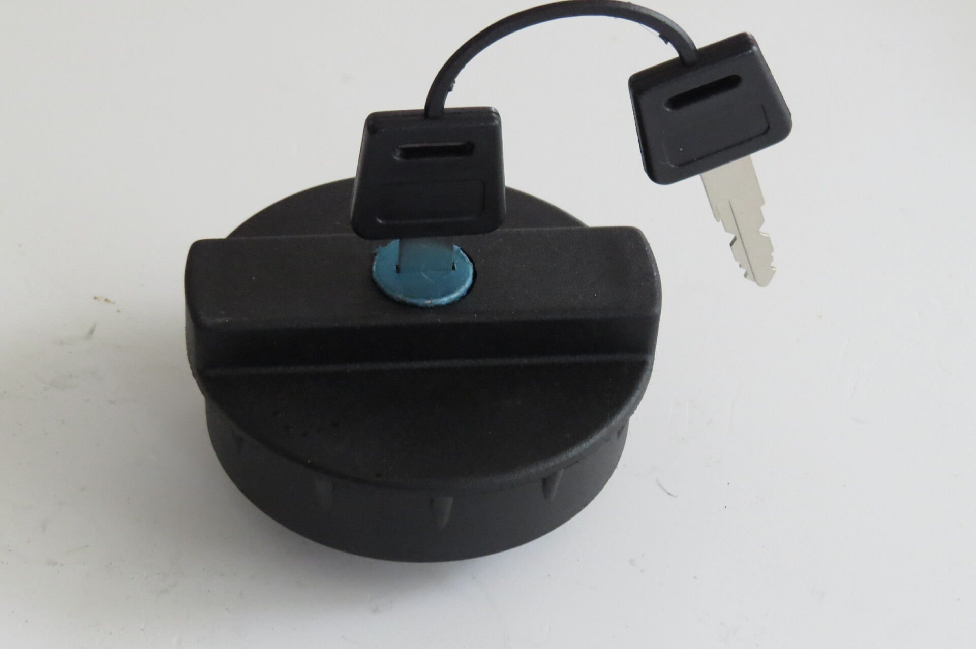 MEDOR 0200 M131 DEPO KAPAĞI  KİLİTLİ 99.2-0200