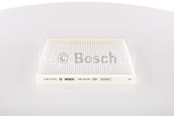 ALFA ROMEO Giulietta 1.6 JTDM 05.2010 - 12.2015  BOSCH POLEN FİLTRESİ