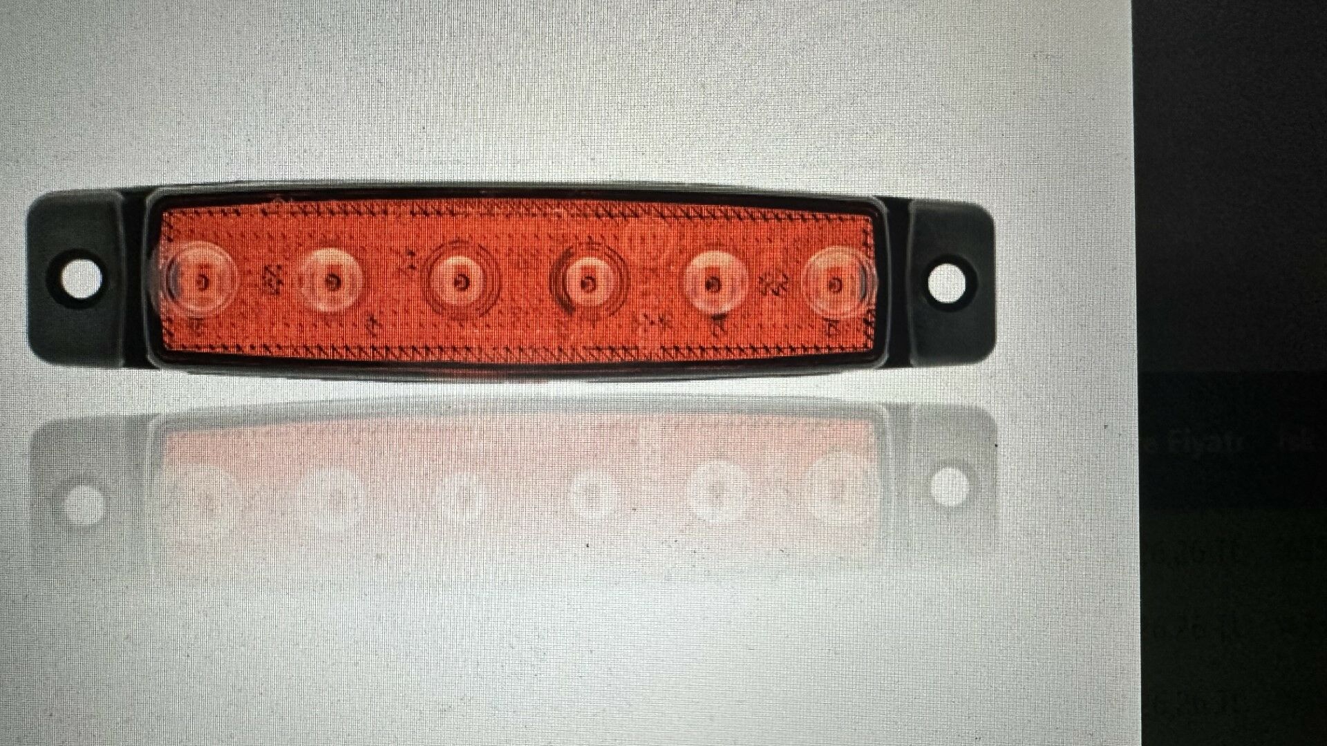 SBB24R6 24V 6 LEDLİ KIRMIZI PARMAK LAMBA İnce Dizayn Side Marker 30240035