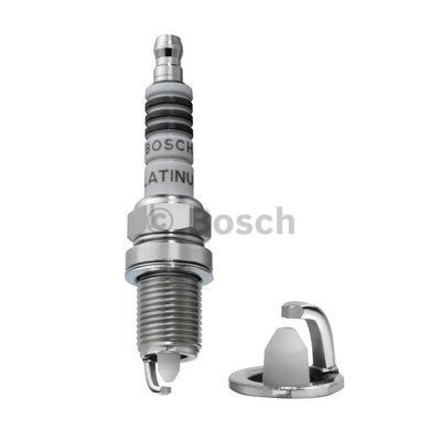 Platin Ateşleme Bujisi FR 9 HP 0.9 mmFR9HPJEEP; CH Wrangler 4.0 200308 - 200612; Grand Cherokee 4.0i 200009 - 200412; Cherokee 4.0 200004 - 200112; Pacifica 3.5 200209 - 200608; Vision 3.5i 199309 - 199712; Cherokee 2.5i 198801 - 199008; 300M 3.5 199