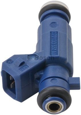 Benzin EnjektörüAUDI RS6 4.2 Avant quattro 200205 - 200404; RS6 4.2 quattro 200207 - 200404; RS6 4.2 Avant quattro 200404 - 200409 VWW 077133551AA; AUD 077