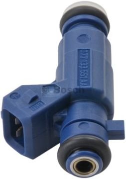 Benzin EnjektörüAUDI RS6 4.2 Avant quattro 200205 - 200404; RS6 4.2 quattro 200207 - 200404; RS6 4.2 Avant quattro 200404 - 200409 VWW 077133551AA; AUD 077