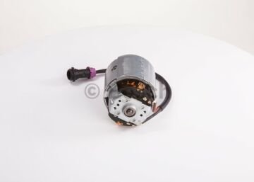 DC MotorFORD; VW (VOLKSWAGEN) Santana 2.0i 199001 - 199308; Santana 2.0 198402 - 199408; Santana 2.0 198402 - 199308; Santana 1.8Mi 199901 - 200605; Santana 1.8Mi 199802 - 200605; Santana 1.8Mi 199701 - 199812; Santana 2.0i 199309 VWW 3259591131; FOR