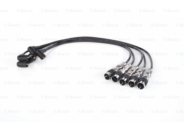 Buji Kablo SetiVW (VOLKSWAGEN) Golf IV 2.3 199710 - 200102; Passat 2.3 Variant 199709 - 200011; Passat 2.3 199610 - 200011; Golf IV 2.3 4Motion 199807 - 200102; Golf IV 2.3 Variant 199905 - 200102; Golf IV 2.3 Variant 4Motion 19990 VWW 071905409F