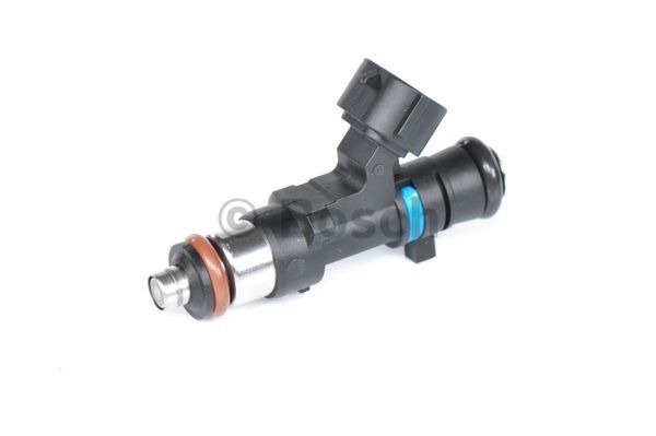 Benzin EnjektörüVW (VOLKSWAGEN) Caddy 2.0 EcoFuel 200604 - 201008; Touran 2.0 EcoFuel 200611 - 201005; Caddy 2.0 EcoFuel 201010 - ; Touran 2.0 EcoFuel 200602 - 200611; Golf V 2.0 FSI 200603 - 200811; Jetta V 2.0 i 200603 -  VWW 06A906031CE