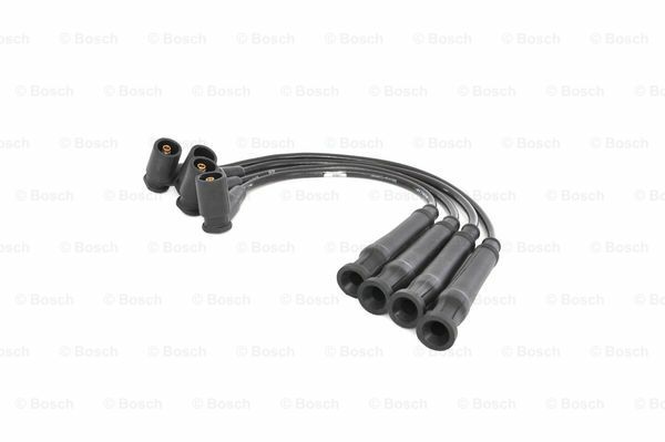 Buji Kablo SetiBMW 318 i 199309 - 199812; 316 i 199309 - 199812; 316 i Compact 199403 - 200009; 316 i Coupe 199309 - 199912; 318 i Cabrio 199401 - 199912; 316 i Touring 199601 - 199912; 318 i Touring 199507 - 199912; Z