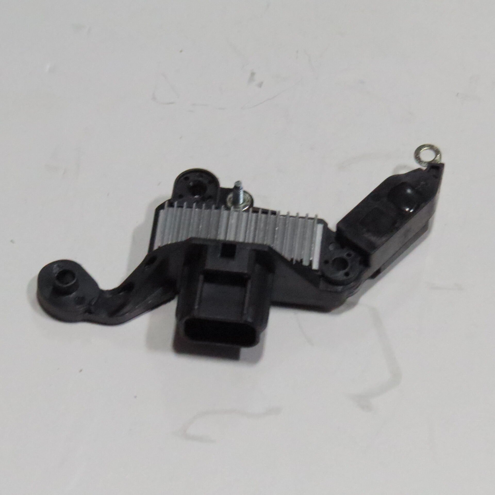 MEDOR F 611  KONJEKTÖR 12V FORD CONNECT FOCUS TRANSPO