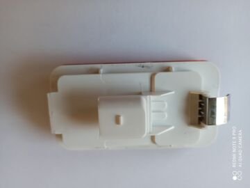 4025 YAN İŞARET LAMBASI VOLVO YAN ETEK LAMBA. 24V