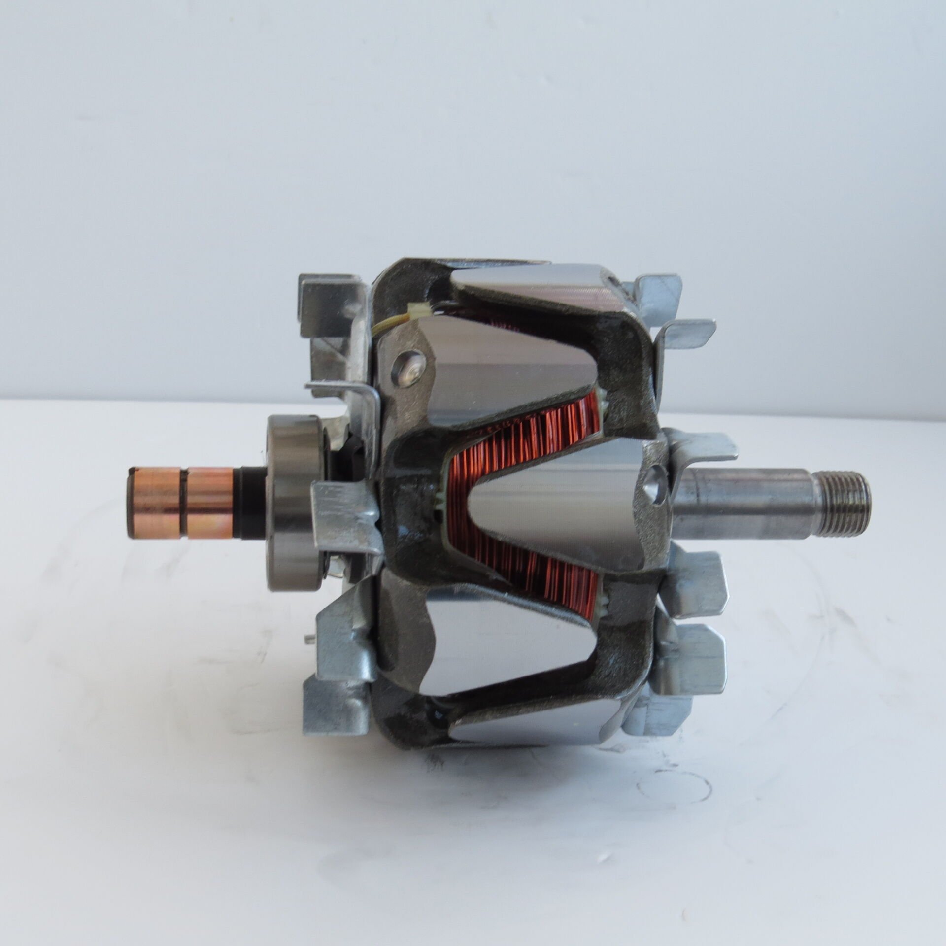 MGX 834  ALT.ROTOR 24V 80A OTOKAR SULTAN IA1243 LETRİKA MAHLE