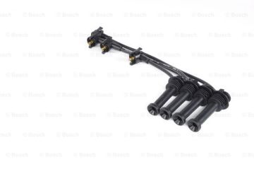 Buji Kablo SetiFORD; MAZDA Fiesta 1.25i 16V 199511 - 200212; Escort 1.6i 16V 199501 - 200109; Escort 1.6i 16V Turnier 199501 - 200109; Mondeo 2.0i 199608 - 200009; Mondeo 1.8i 199301 - 199607; Puma 1.7i 199706 - 200112; Mondeo