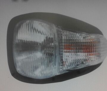 HİDROMEK İŞ MAKİNASI ÖN FARI SOKETLİ