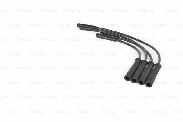 Buji Kablo SetiVOLVO; RENAULT S40 I 1.8 16V 199908 - 200401; V40 I 1.8 16V 199904 - 200406; V40 I 1.8 16V 199501 - 199907; V40 I 1.8 16V 199908 - 200404; S40 I 1.8 16V 199509 - 199907; V40 I 2.0 199601 - 199907; S40 I 1.6 16V 1999 VOL 1275603