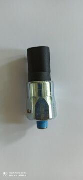 700064 NEWHOLLAND TÜRKTRAKTÖR HİDROLİK FREN MÜŞİRİ