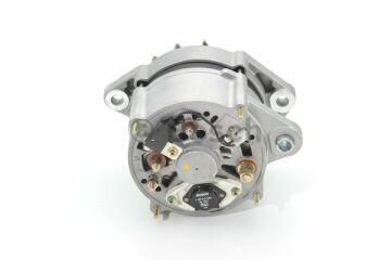 AlternatörIVECO; URAL AUTOMOBIL PLANT alt 368 80-Serie; 150-Serie; 100-Serie; 330-Serie; 400-Serie; 240-Serie; 260-Serie; 130-Serie; 180-Serie; 120-Serie; 440-Serie; 60-Serie; 170-Serie; 90-Serie; 320-Serie; 380-Serie; 340-Se VMA 38520137F; VMA 38520