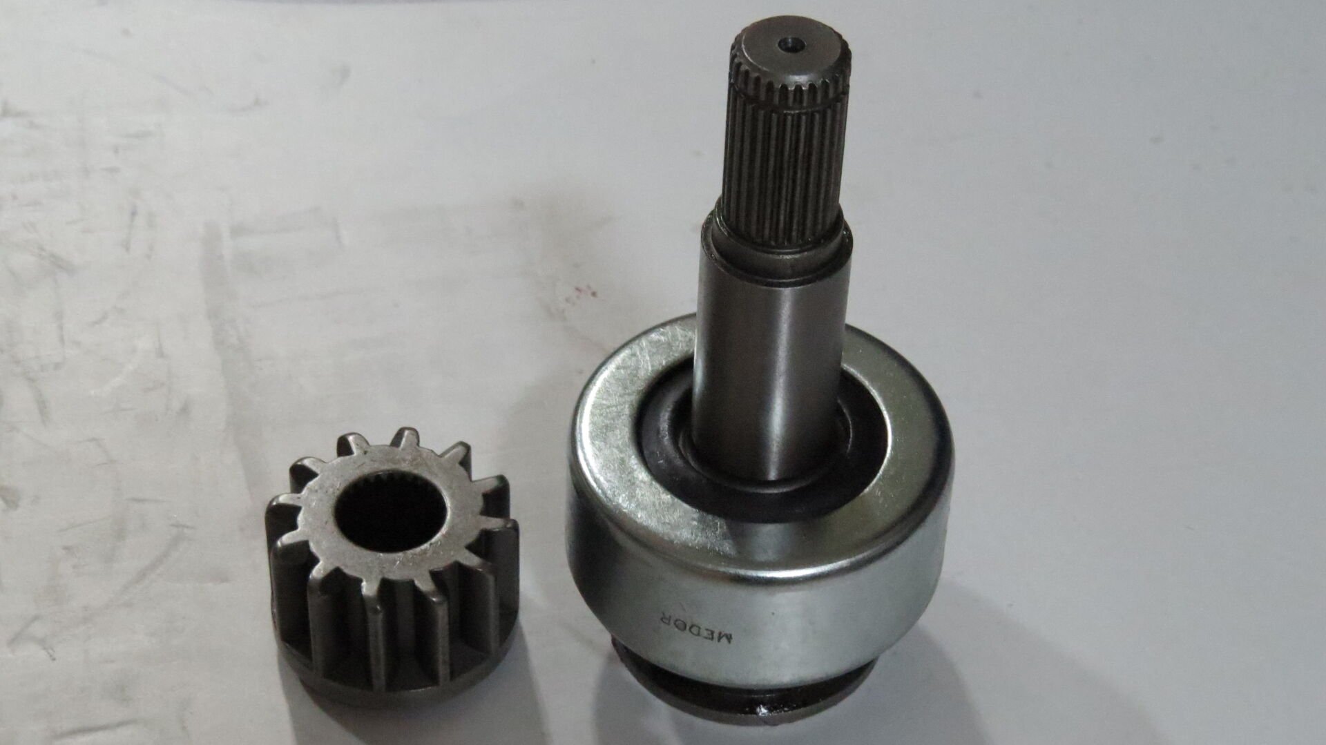 M9T60471  MARŞ DİŞLİSİ RENAULT MAN MERCEDES  YM KISA MARŞ 12 DİŞ M9T60471,