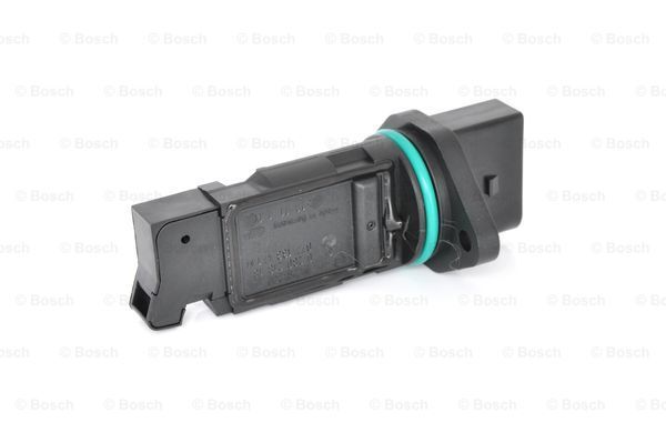 Hava Kütle ÖlçerAUDI RS4 4.2 Avant quattro 200605 - 200806; RS4 4.2 quattro 200511 - 200806; RS4 4.2 Cabriolet quattro 200605 - 200801 VWW 077133471M; AUD 0771