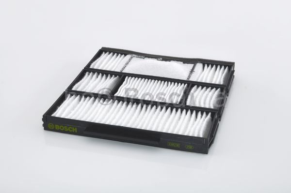 TOYOTA Corolla 1.6i 16V Sedan 04.1997 - 10.1999  BOSCH POLEN FİLTRESİ filitre