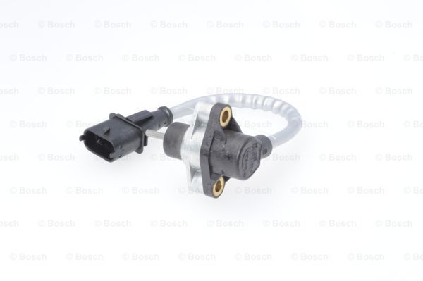 Hız/Devir SensörüLAND ROVER GROUP Discovery II 4.0i AWD 199810 - 200408; Discovery II 4.0 i 4X4 199809 - 200208; Discovery II 4.0 i 4X4 199609 - 200208; Discovery II 4.6 i AWD 200301 - 200412; New Discovery 4.0i 199810 - 200410 ROW ERR7352; LRG ERR7352